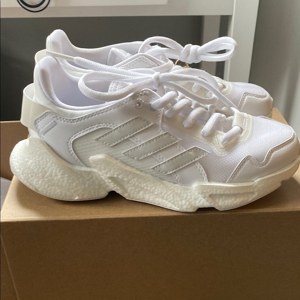 Adidas White Sneakers - karlie kloss x adidas